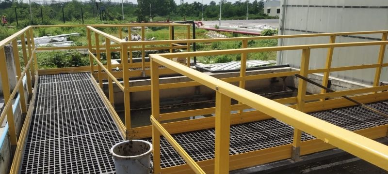 Yellow FRP Ladder Handrail in Oil and Gas Sector